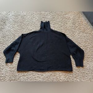Old Navy Black turtleneck